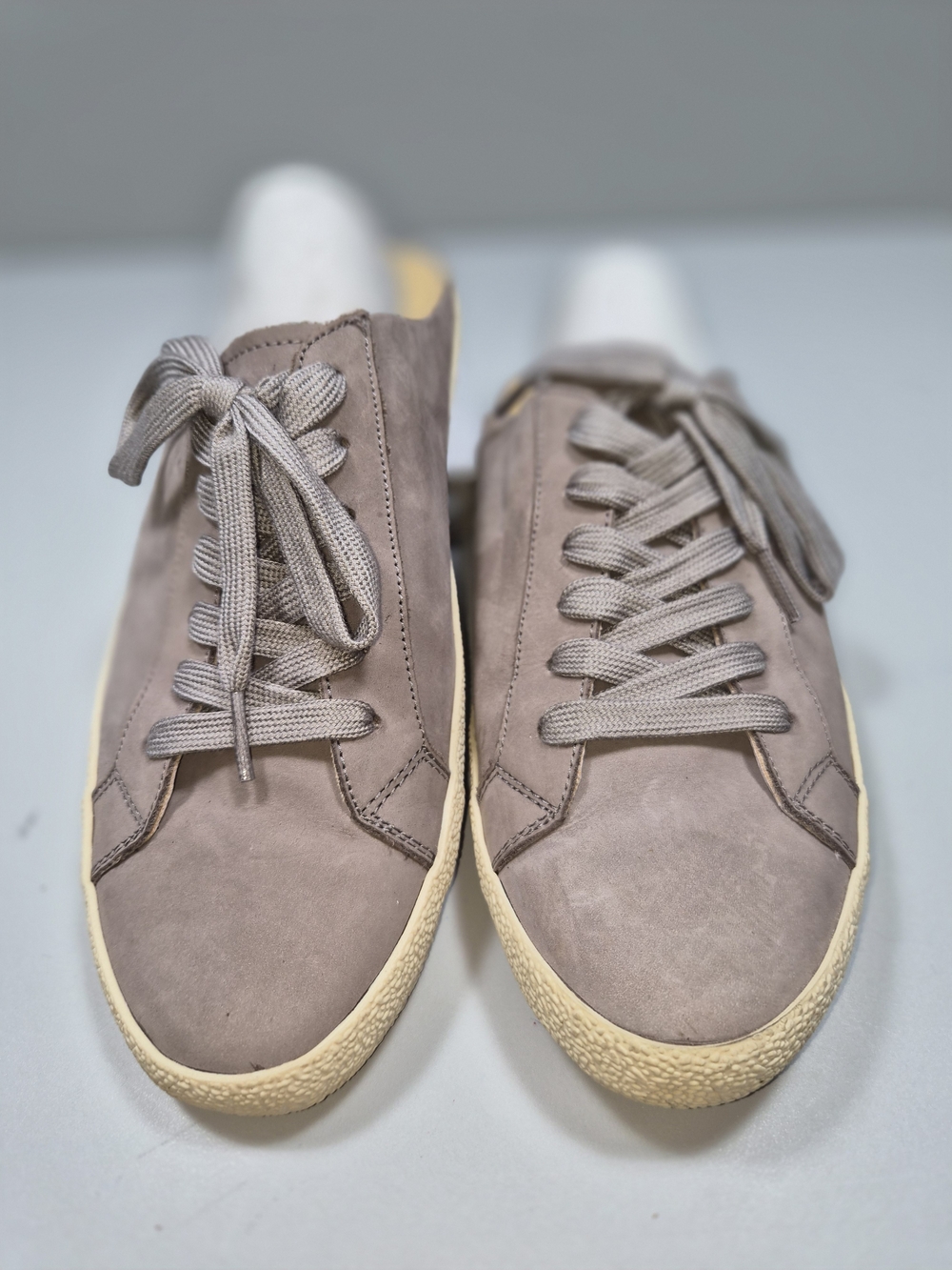 Women's Splendid Taupe Nubuck Leather Lace-Up Slip-On Sneakers